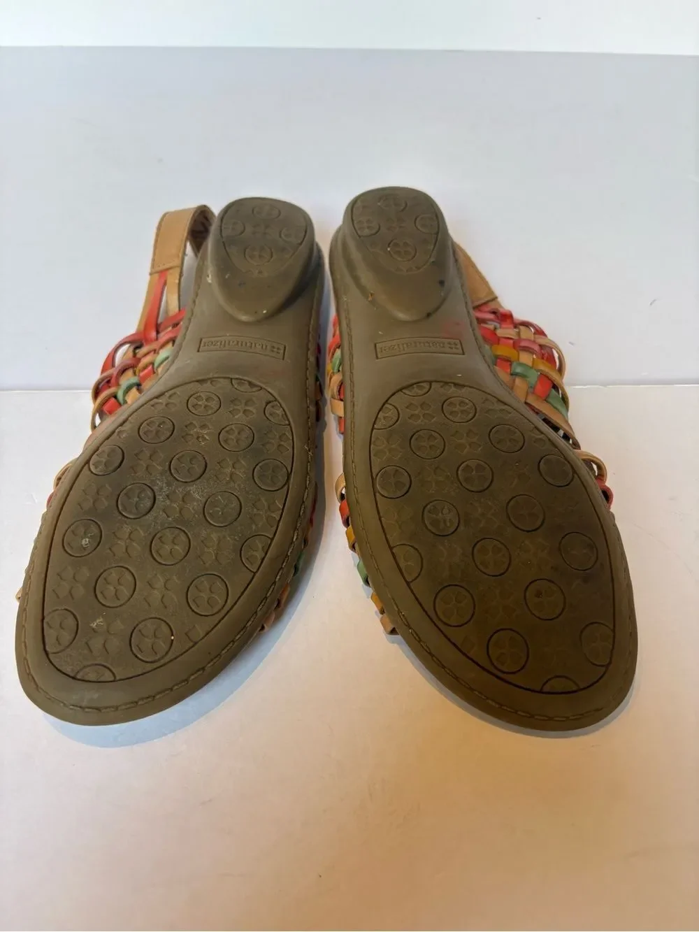 Naturalizer Women’s Tan Multicolor Strappy Leather Sandals Size 8N